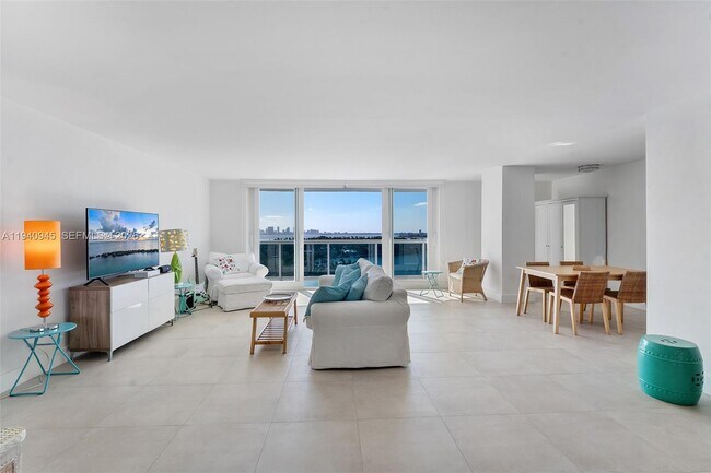 Building Photo - 6770 Indian Creek Dr