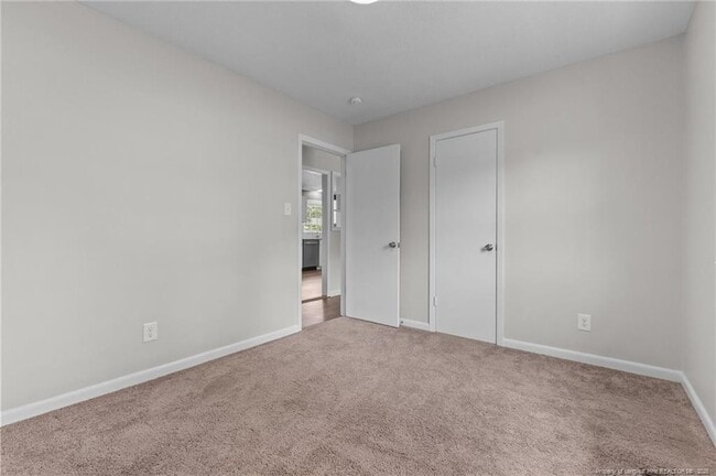 Building Photo - 7606 Sable Dr