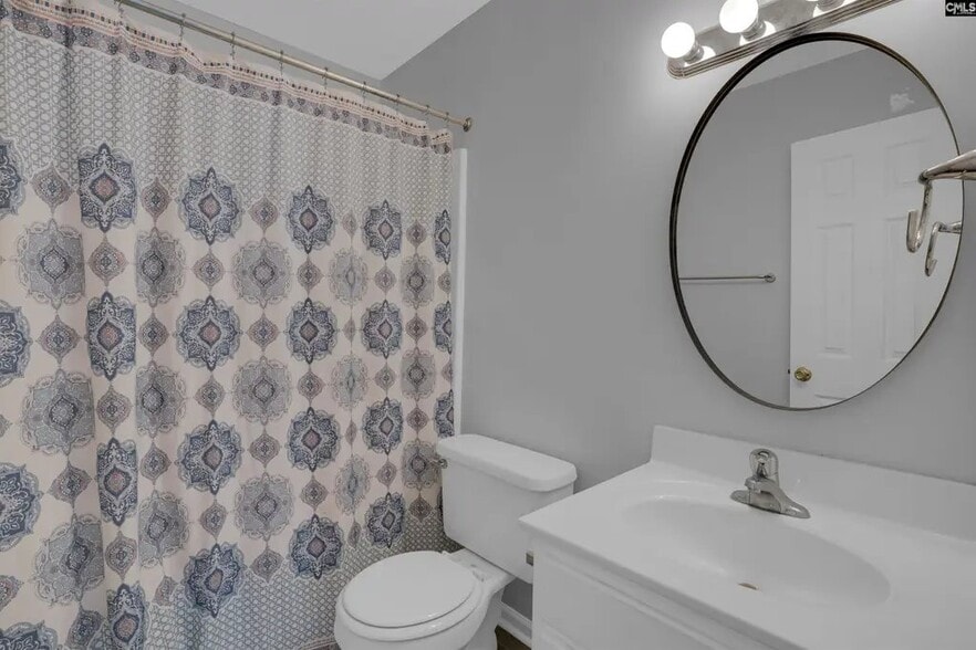 Building Photo - 2091 Lake Carolina Dr