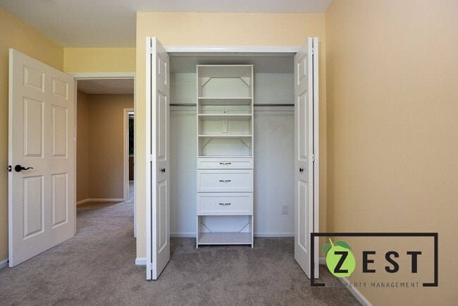 Building Photo - OPEN HOUSE SATURDAY AUGUST 2ND 2025 10-11A...