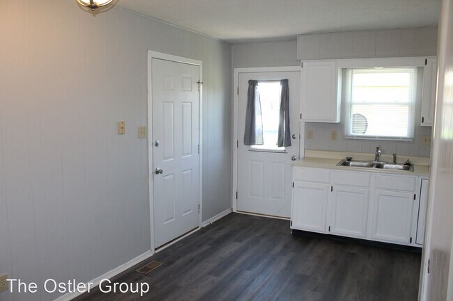 Building Photo - 2 br, 1 bath House - 120 Smith Street