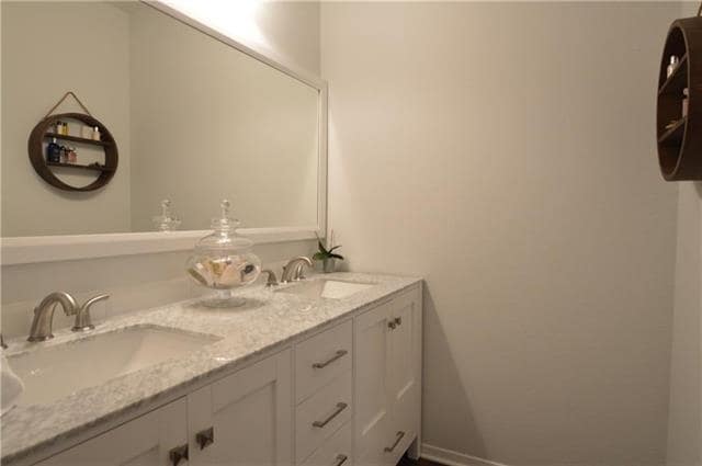 Building Photo - 518 Hunters Glen St