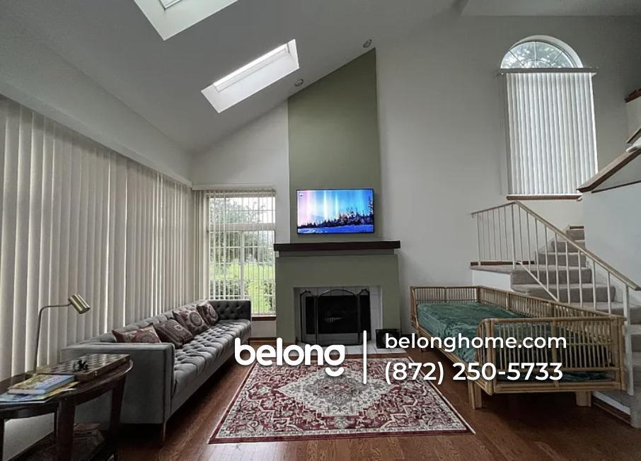 Building Photo - 1157 Cambria Ln S