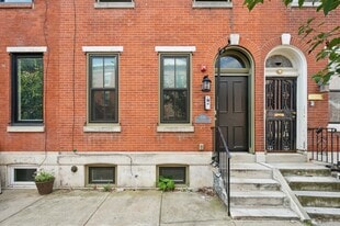 Building Photo - 1530 Christian St