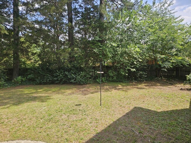 Building Photo - 619 Berwick Dr
