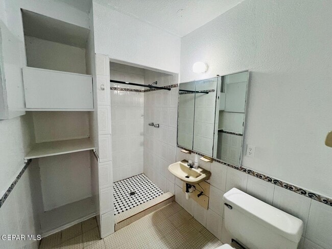 Building Photo - 129 Tassie Way