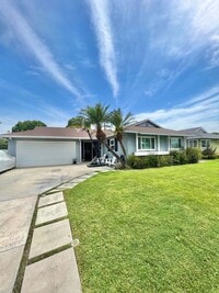Building Photo - Spacious Remodeled Home Near El Dorado Park