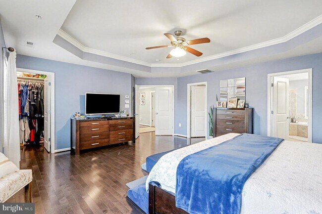 Building Photo - 13773 Night Sky Dr