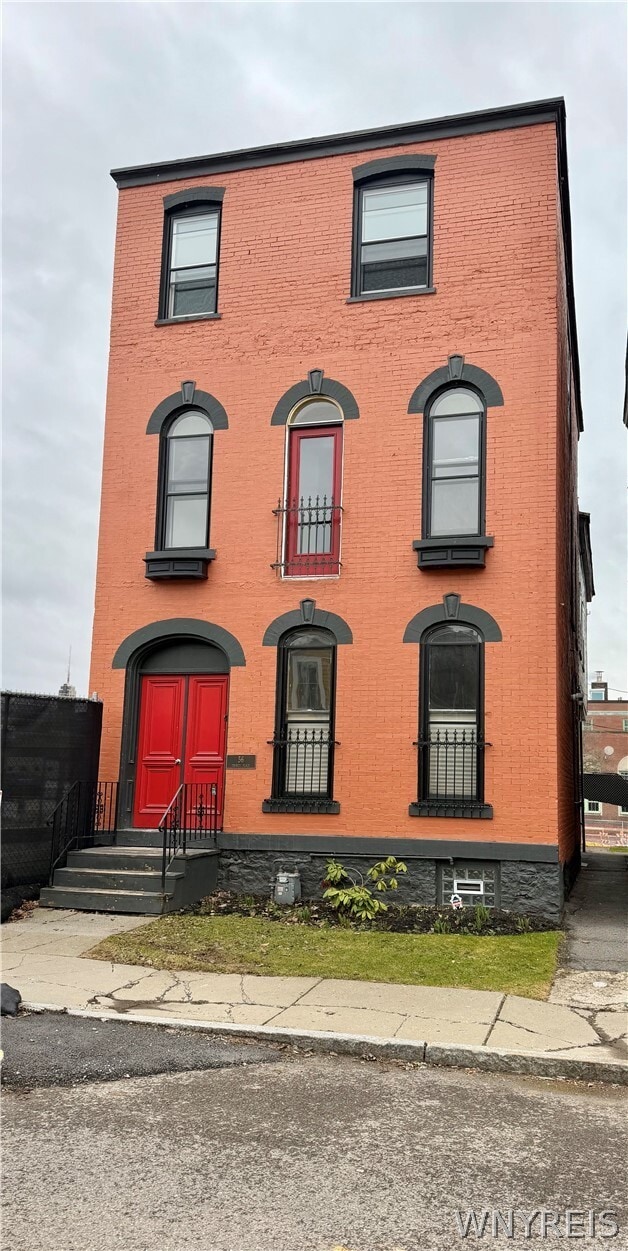 Building Photo - 56 Trinity Pl