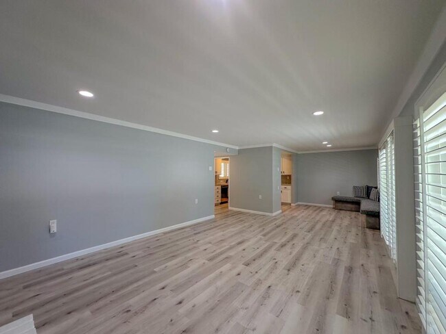 Building Photo - 3327 Bahia Blanca E