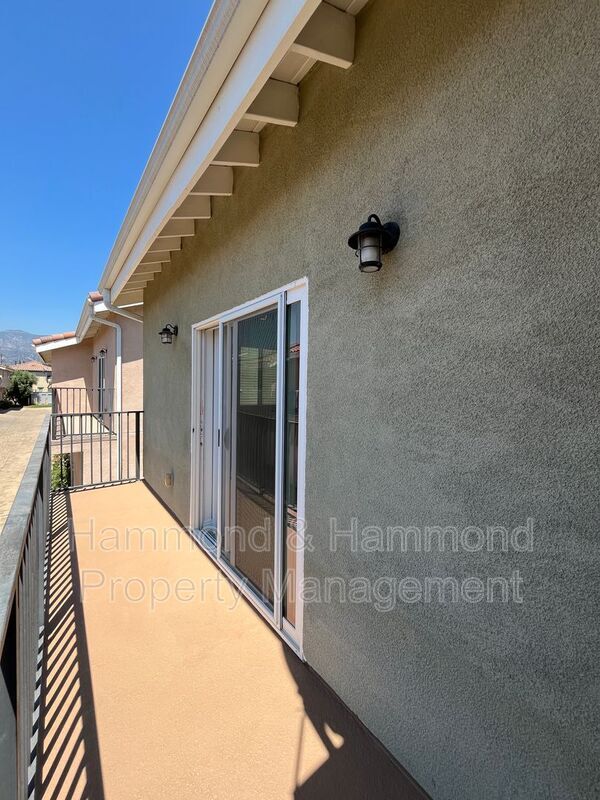 Building Photo - 12680 Bradley Ave