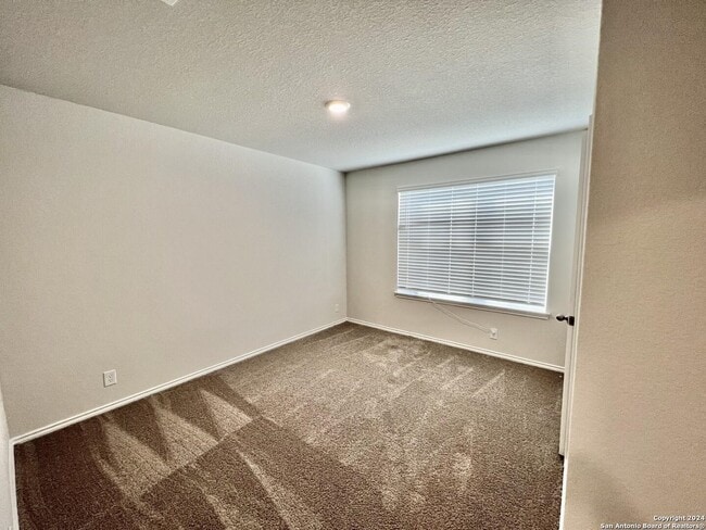 Building Photo - 13806 Vly Patch