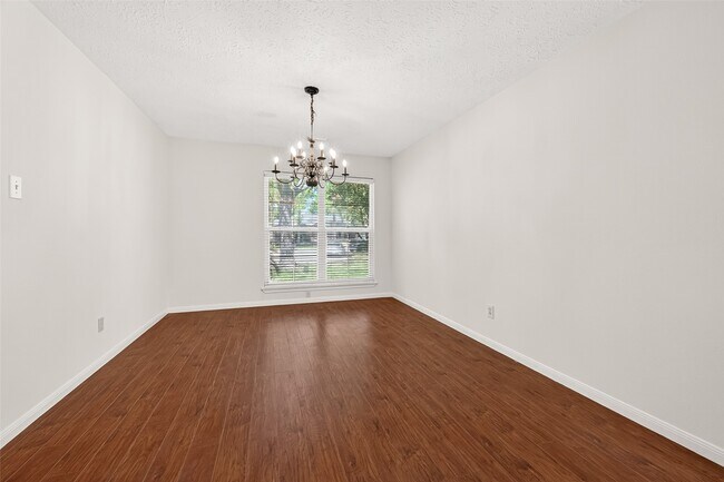 Building Photo - 3506 Doherty Pl