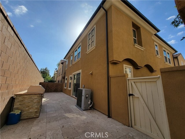 Building Photo - 56 Latitude