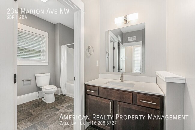 Building Photo - 234 Marion Ave NW