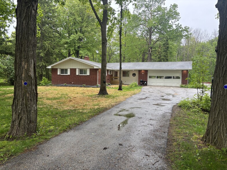 Primary Photo - 5288 County Line Rd