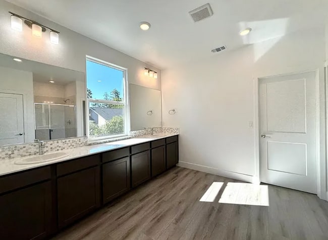 Building Photo - Breath-Taking Roseville 3/3 (Morgan Creek)-BRAND NEW!  See below for viewings!