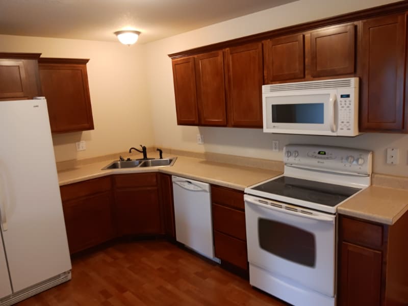 Building Photo - 2412 Eaton Ave