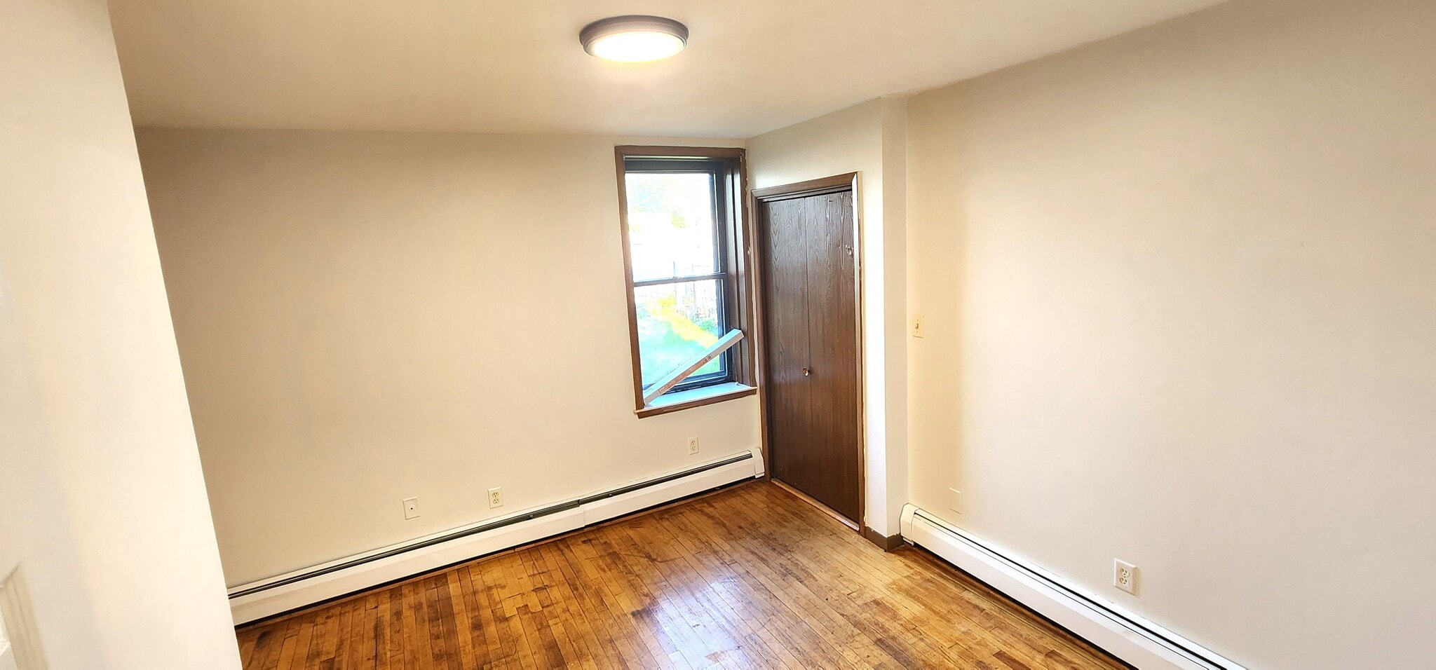 Bedroom 2 - 29 William St