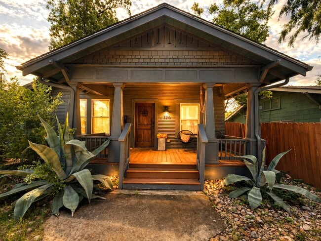 Building Photo - 326 Queen Anne Ct