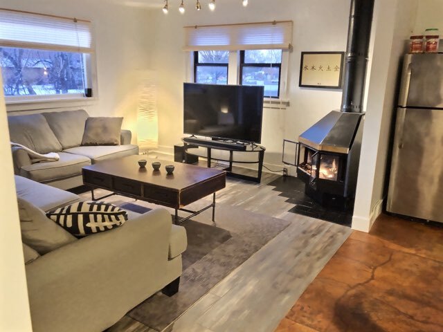 Building Photo - 2141 S 500 E