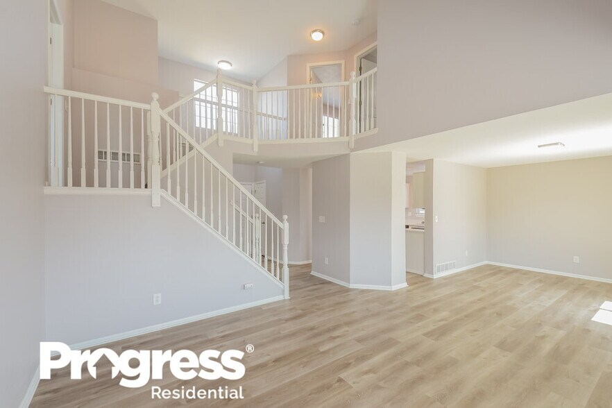 Building Photo - 18442 Keyser Creek Ave