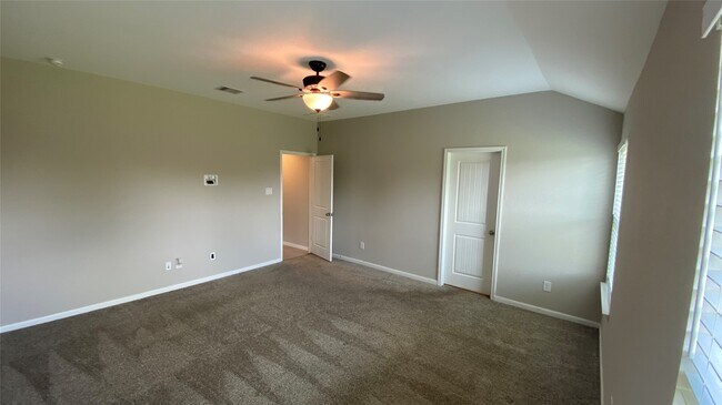 Building Photo - 29506 Breakwater Dr