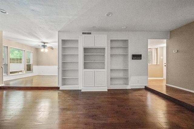 Building Photo - 1417 Earlshire Pl