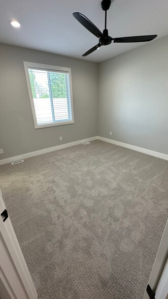 Building Photo - 4749 Legacy Vlg Ln