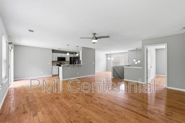 Building Photo - 57 Grandview Ln