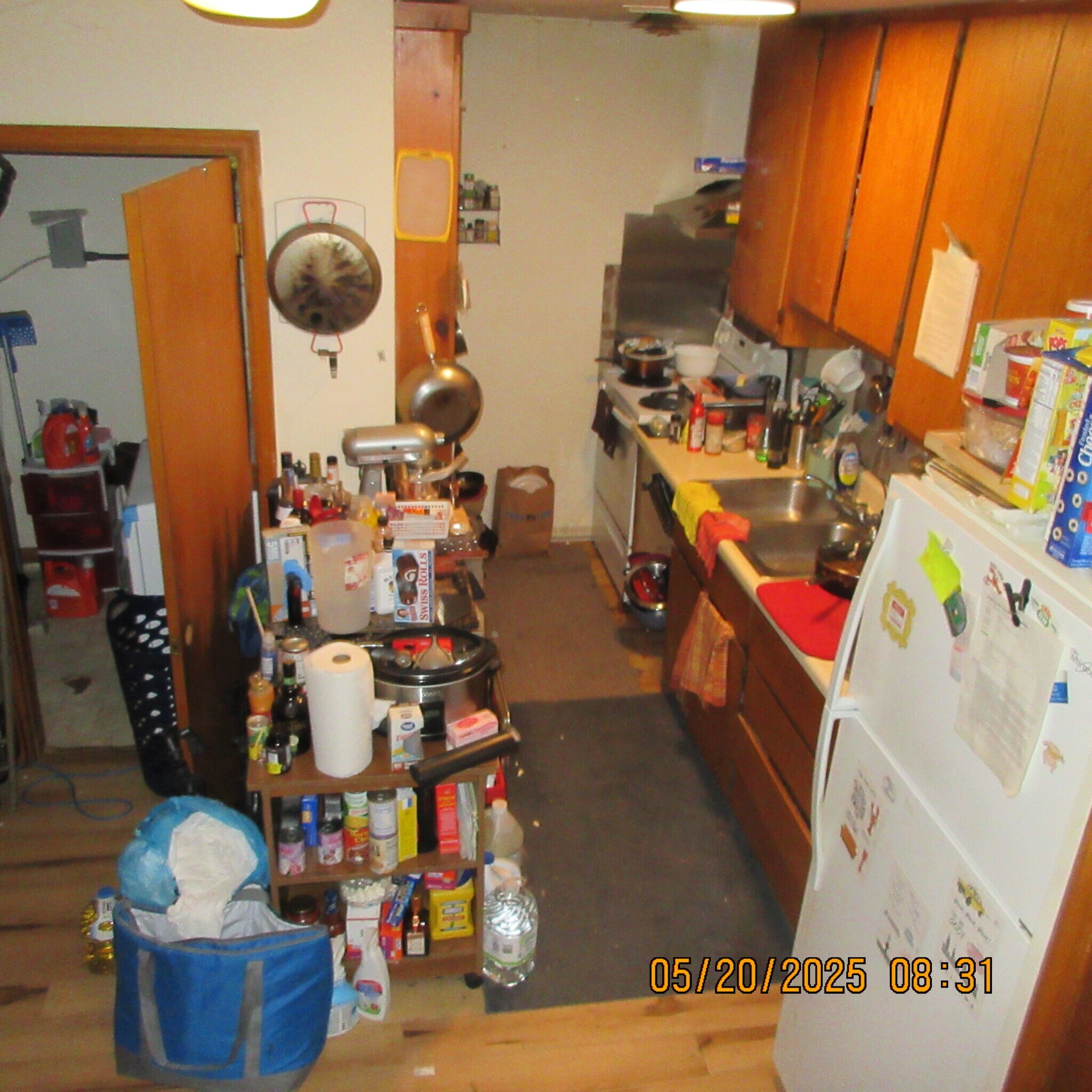 shared kitchen lower level - 222 Stribling Ave