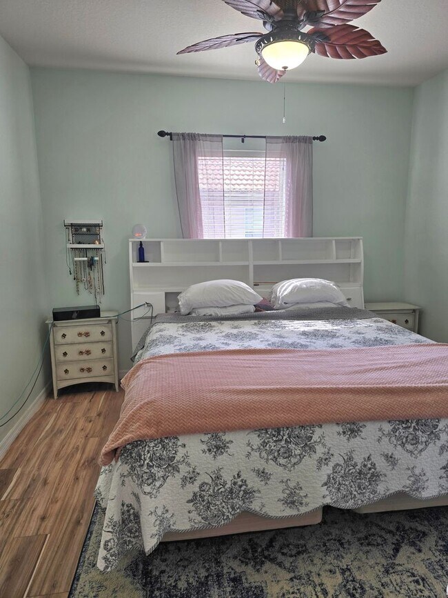 Building Photo - Gorgeous 3/2/2 in Terra Vista!!!