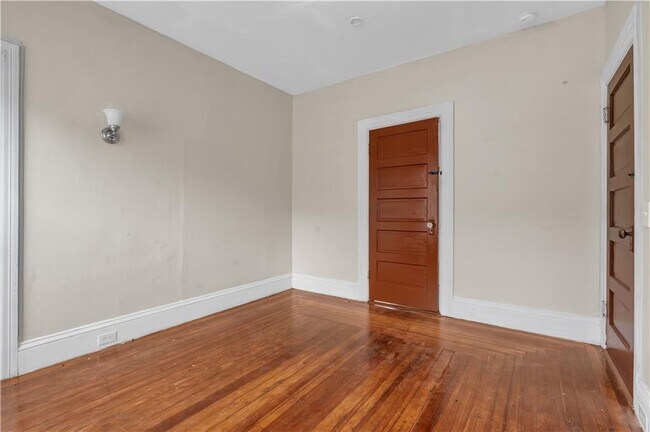 Building Photo - 284 Massachusetts Ave