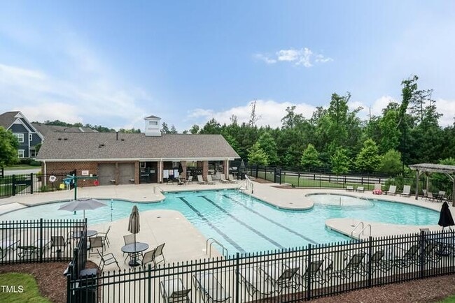 Building Photo - 446 Shale Creek Dr