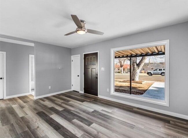 Building Photo - Updated 3BD, 2BA Englewood Home with Back Yard and Garage