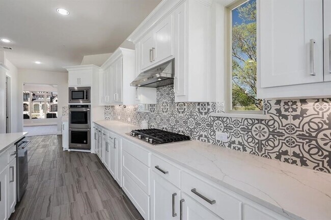 Building Photo - 1405 Gairloch Dr