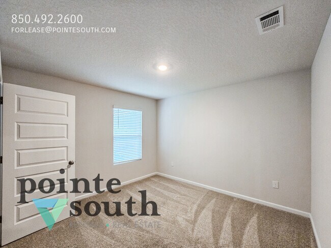 Building Photo - 5249 Peach Dr