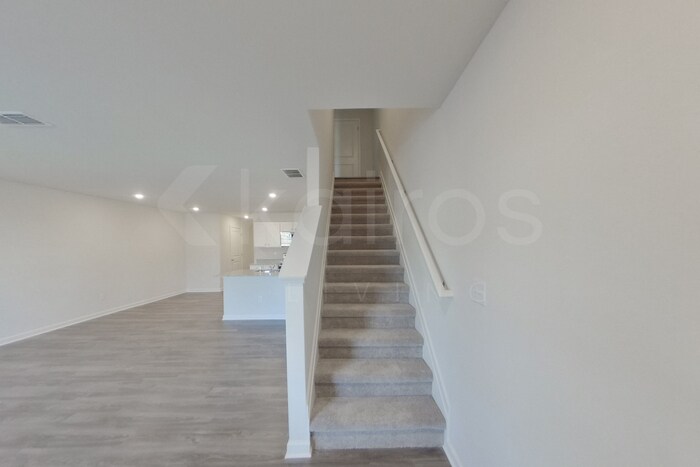 Building Photo - 524 Ivy Brook Way