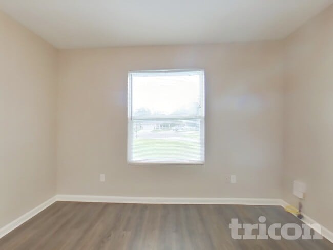 Building Photo - 6926 Monica Ct