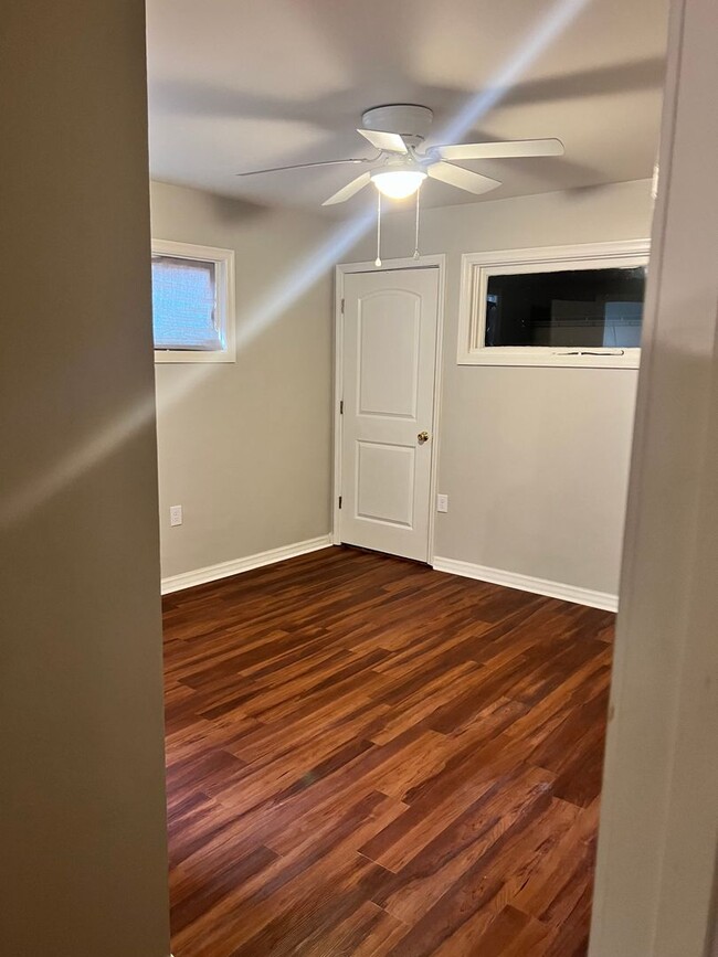 Building Photo - 3 bed 1.5 bath rental home in Florence! 1 ...