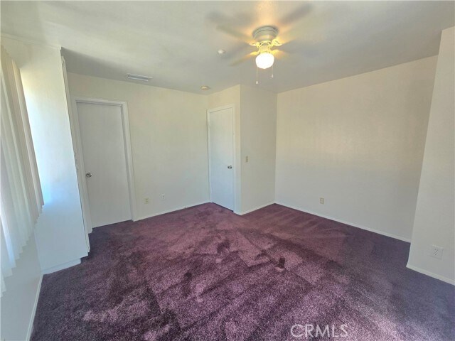 Building Photo - 8451 Oleander Ave