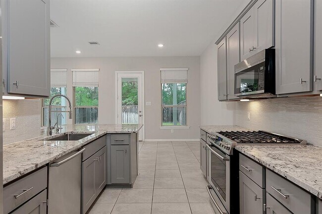 Building Photo - 142 Moon Dance Ct