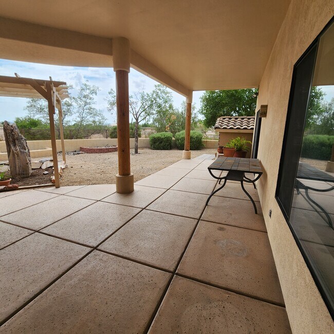 Building Photo - 35665 Caballero Dr