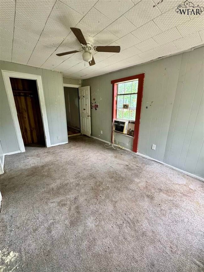 Building Photo - 809 Paradise St