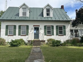 Building Photo - 12200 Leetown Rd