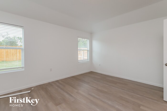 Building Photo - 4331 Meadowland Pl