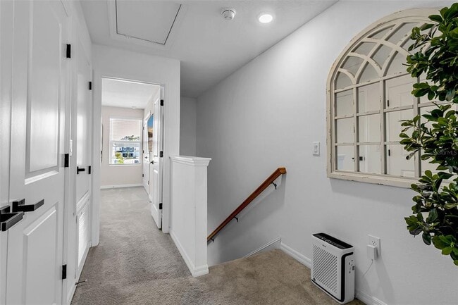 Building Photo - 8897 Daybreak St