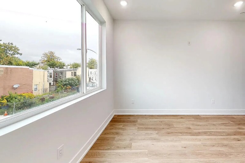 Building Photo - 1726 W Susquehanna Ave