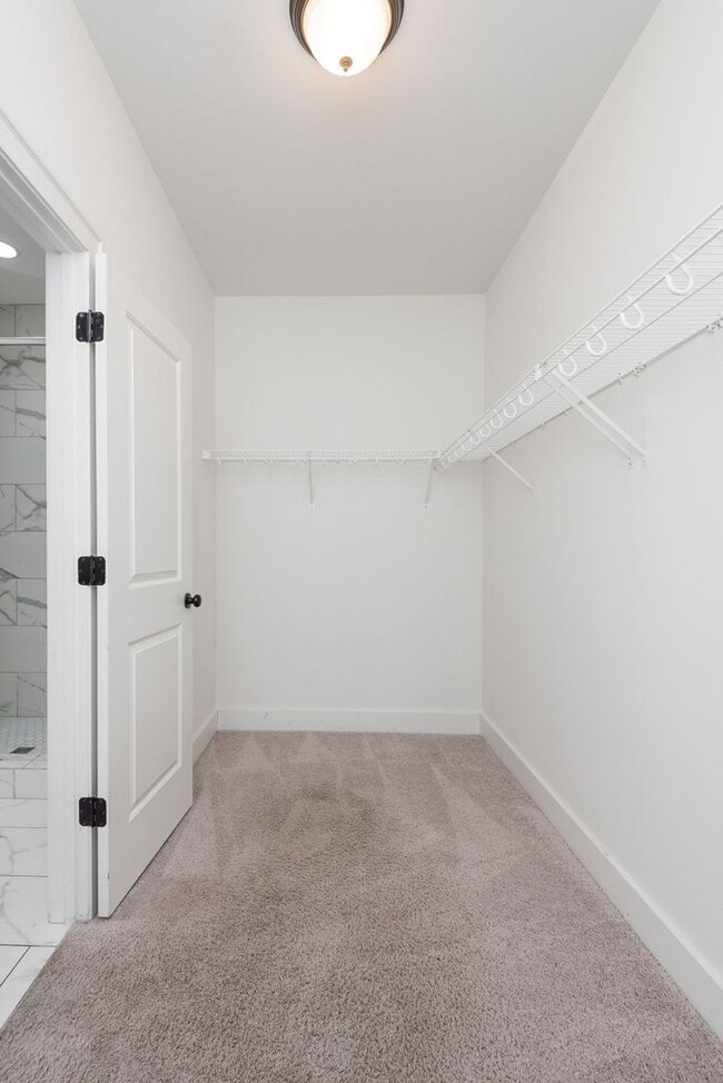 Building Photo - Former Model Home in the highly coveted Jackson Hills subdivision!