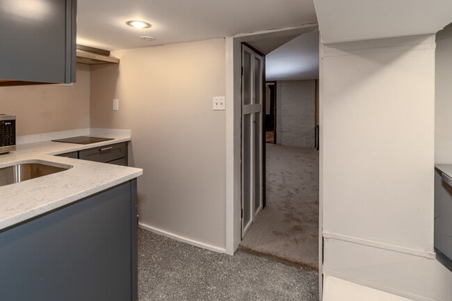 Building Photo - 59 S Franklin St